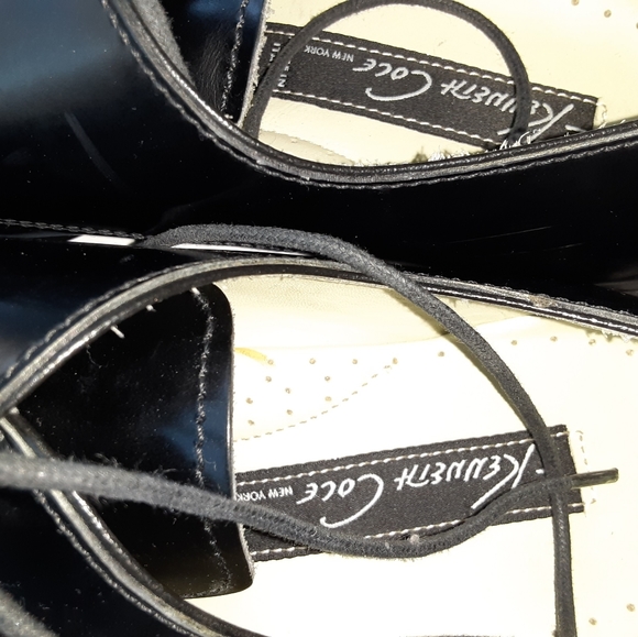 Black Kenneth Cole Shoes - Picture 7 of 8
